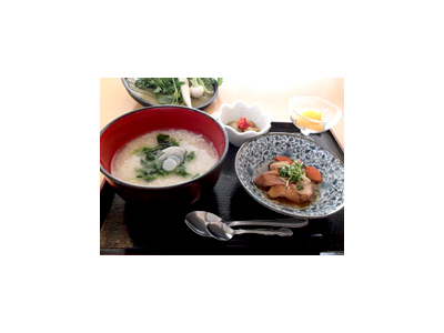 旬の食材を使用した、利用者さま一人ひとりに合わせたメニュー考案をお願いします