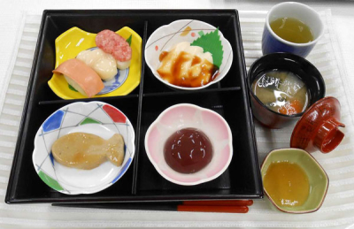 子どもたちの成長や、患者様の健康回復を目的とし、安心して食べられる給食をお届けしている老舗企業です。