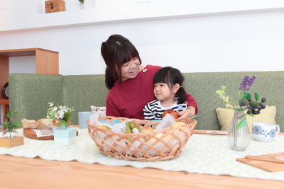 子育てママやファミリーに手に届く豊かさな暮らしをお届けしています。*
