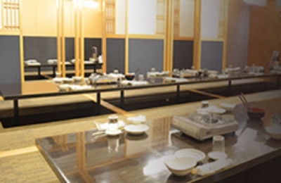 各店、80席~200席の広々とした店内です。すべて札幌市内にあります。
