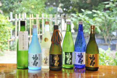 日本酒について、日本酒に合う料理について自然と学ぶことができます。