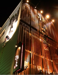 マネージメントスキルを身につけ、ゆくゆくは店長へとキャリアアップできます。