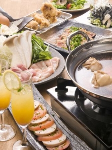 当店自慢の鶏肉は、肉屋を通さず、契約している宮崎の養鶏場から直接仕入れたもの