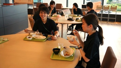 まるで「あなたが切り盛りするお店」と思ってもらえるように、大きな裁量権をお渡しします!