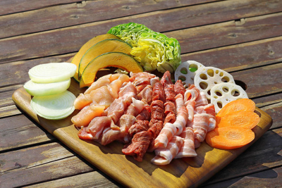 農業公園なので、食材はいつも新鮮!収穫体験付きBBQ施設では、太陽のもとお客様の喜ぶ顔を見られます。
