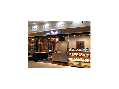 各店舗に大きな裁量を委ねていますので、うまくお店がまわるようアドバイスをお願いします。