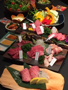 和牛の多種多様な部位を彩り豊かに盛り合わせ(和牛焼肉)