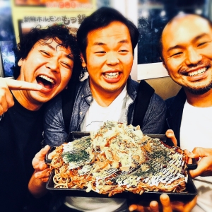 いろんなものを作り込んでお客さまに楽しんでもらおう、という想いでお店づくりをしています!
