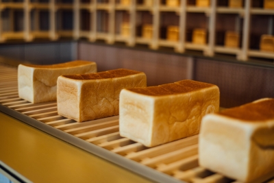 無添加にこだわった”ホンモノの食パン”を毎朝手作りしています!