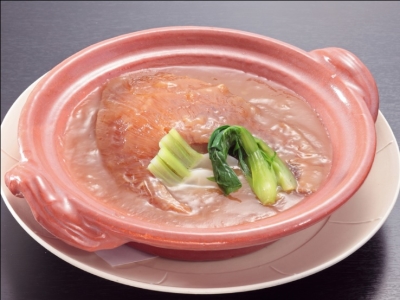 通常のメニューにはない、創作性に富んだお客様のご要望に応じた料理の考案もできます。