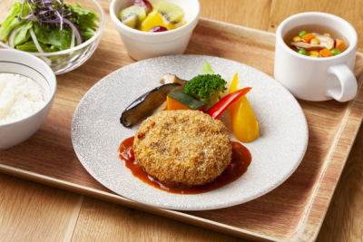 これまでの店長経験を活かして、よりよい店舗作りをお願いします!(画像は既存店のものです)