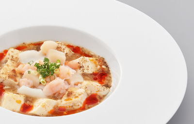 将来は、主任や料理長など、責任あるポジションで活躍できるチャンスもあります。