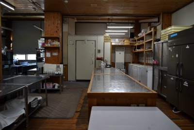 設備等も整った広々とした厨房です。是非ここであなた力を発揮してください!