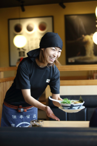 当社創業当時の幹部が惚れ込んだ味「丸源ラーメン」自慢の肉そば。ぜひ一度食べてみてください!