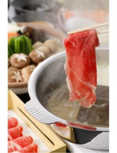 週休2日制!ショッピングモール内の店舗なので、夜も遅くなりすぎずGOOD♪