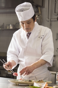 ベテラン料理長から、直接学べるチャンスも豊富!今以上にスキルアップできます。
