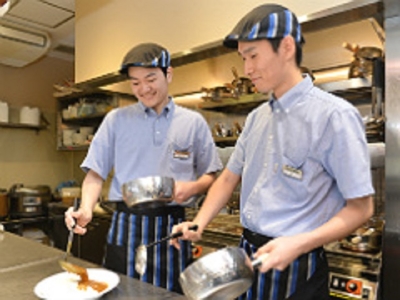スキルや意欲により、入社1年目に店長へのステップアップも可能です。
