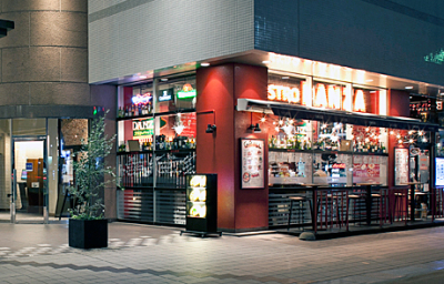未経験スタートから店長になったスタッフも。あなたも当社で上をめざしてみませんか?