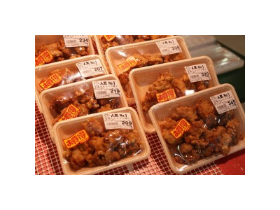 できたてのお惣菜は120品ほど。毎日当社のお惣菜を楽しみにされているお客様がたくさんいらっしゃいます