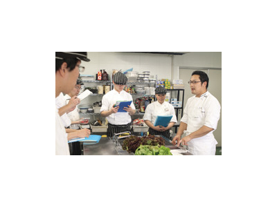 住宅・家族など各種手当てが充実。長く、安心して働ける環境が整っています。