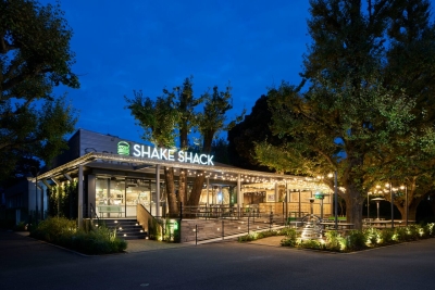 国内20店舗まで拡大予定。現在、積極採用中です