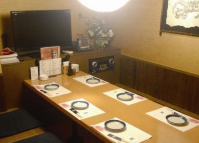 ワンランク上の空間づくりを目指しているお店です。カラオケ付き個室もあります。