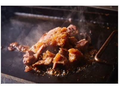 「ChaoVia」も「BUTAMAJIN 」も人気メニュー多数!(写真はBUTAMAJIN )